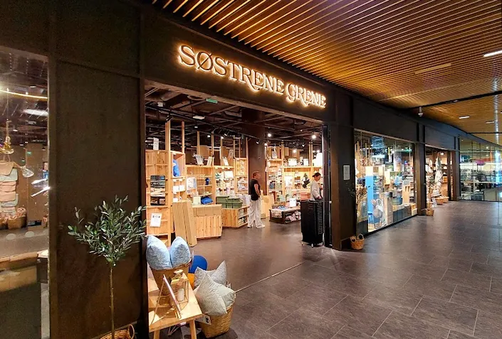 Søstrene Grene, Helsinki